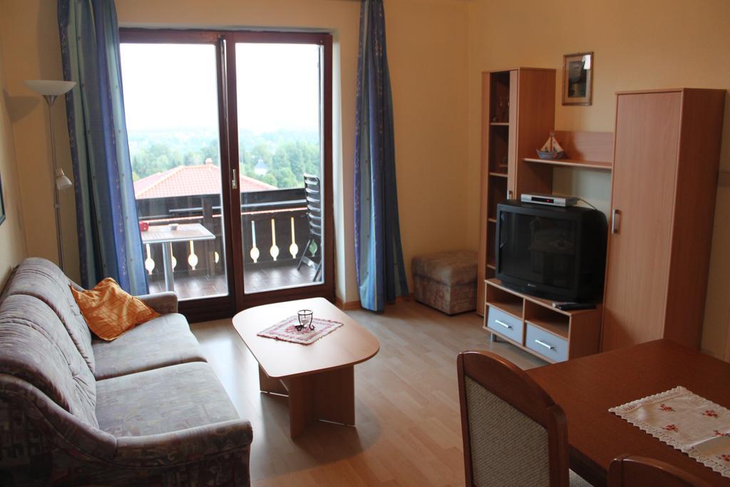 Appartementhaus Karawankenpromenade Velden am Woerthersee Room photo